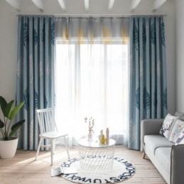 Cortina Opaca De Hojas...