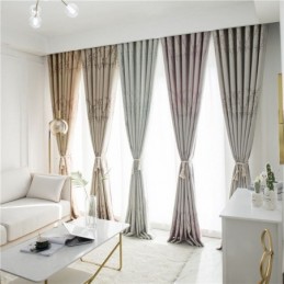 Cortina Con Estampado...