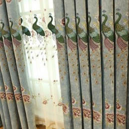 Cortina Opaca De Chenilla Hecha A Medida Con Bordado De Pavo Real Y Flores